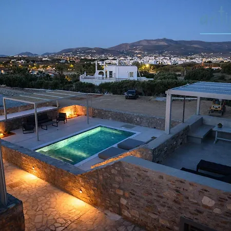 Antiparoshomes Holiday home *